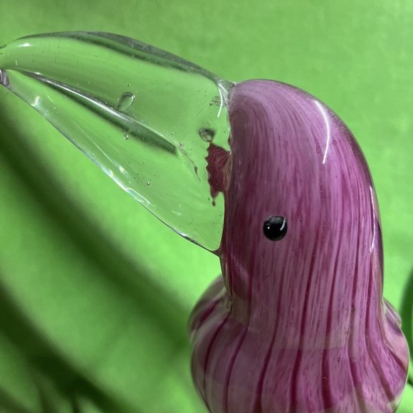 OLLIERV Diamond Star Art Glass Heavy Toucan Pink Green With Clear Beak 12” Tall - Picture 5 of 10